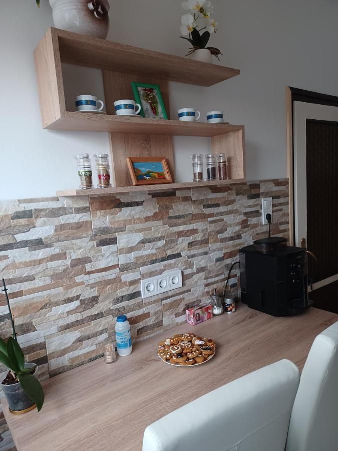Nati Es Bea Vendeghaz Apartment Hajduszoboszlo Exterior photo